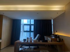 -优逸酒店(柳州窑埠古镇万象城店)