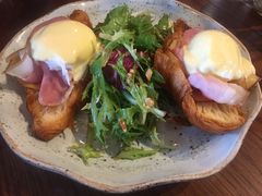 -ROAST coffee & eatery