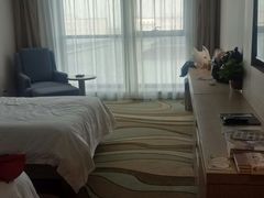 -兴芮温泉度假区