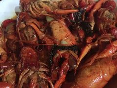 -龙巢盱眙龙虾·牛蛙·烧烤宵夜(八卦岭店)