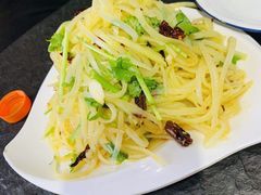 -缘福乡村铁锅炖民宿(八达岭店)