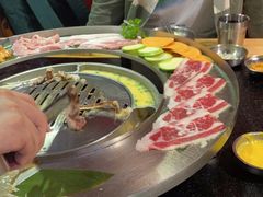 -哈哈碳都·牛肋条无限自助烤肉(宝龙店)