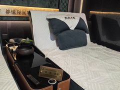 -上海尊茂酒店