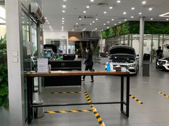 -奔驰利星行(北京花乡店)