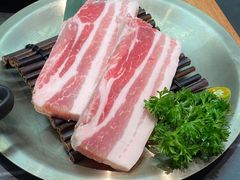 -韩白山·朝鲜族烤牛肉·酱蟹(长宁龙之梦店)