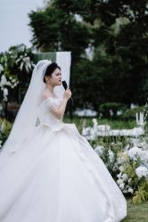 -艾米丽婚纱礼服