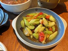 油鸡枞炒丝瓜-云海肴·汽锅鸡·云南菜(苏州中心店)