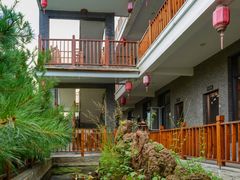 -大连步云山老汤度假山庄