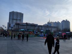 -万达广场(龙湖店)