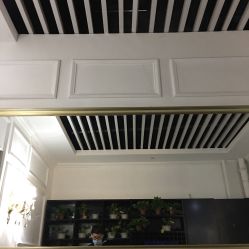 -变画·发型STUDIO