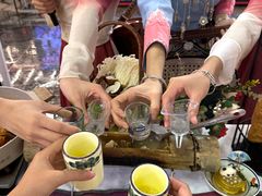 -刘姐啤酒鱼民族演艺餐厅(西街总店)