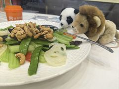 -粤盛海鲜平价店(洛溪食街店)