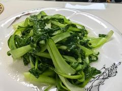 -七的湖·晚芳亭·阳澄湖农家菜·大闸蟹(莲花岛店)