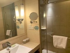 -杭州海外海皇冠大酒店