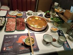 -牛村来人潮汕牛肉火锅(西单店)