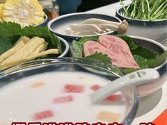 -烹然四季椰子鸡火锅(姚家园万象汇店)