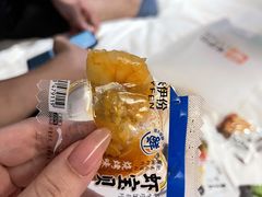 -来伊份(仙霞路五店)