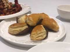 飘香榴莲酥-万龙洲海鲜(大兴绿地缤纷城店)