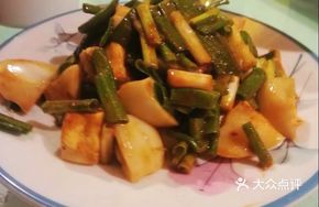 Scrambled Goose Egg with Green Onion