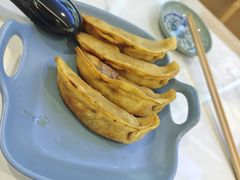 -老新隆牛肉锅贴(新街口店)