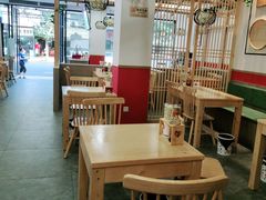大堂-八二小区抄手(三友路店)