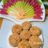麻酱+韭菜花，也就只有老北京涮肉才有的吧！