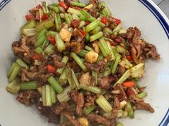 香芹炒腊肠-新新湘菜馆(新中街二条店)