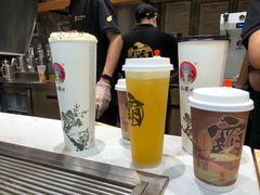 -霸王茶姬(南强街店)