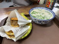 -穆得·老周家牛肉烧饼(普利街店)