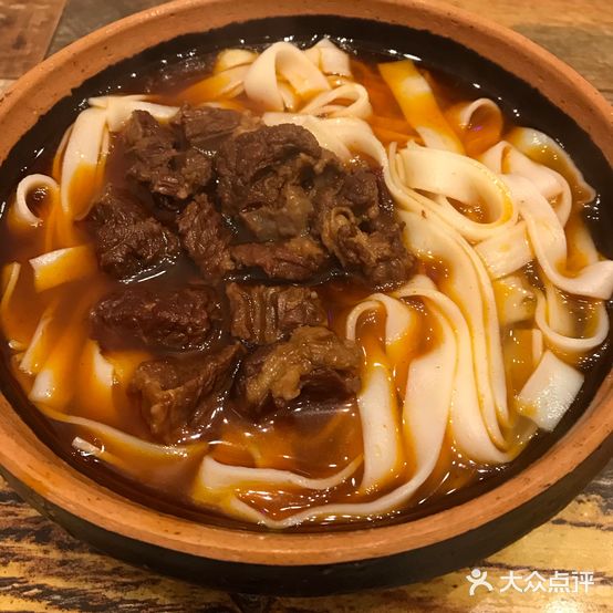 龙记牛排牛肉面馆