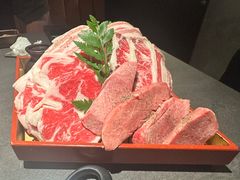 -铭牛烧肉·和牛海鲜自助(高新月牙湖店)