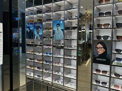 -LensCrafters亮视点(港汇恒隆广场店)