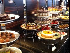 点心-广州花园酒店-凌璇阁360度高空海鲜自助餐CAROUSEL