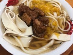 -兴华千张面馆
