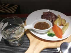 -斗牛士牛排餐厅(嘉里汇店)