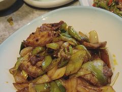 -95号酱骨·一块豆腐(展春园西路店)