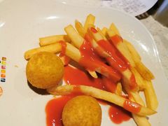 -佰烧海鲜烤肉火锅自助(世茂国际广场店)