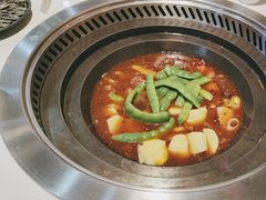 -谭家山河村铁锅炖&东北烧烤(交大店)