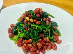 果仁菠菜-伊喜饺子·烤鸭(五道口学院路店)