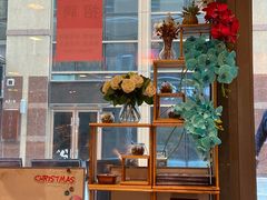 -花食间餐吧(远大购物中心群力店)