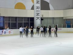 -冠军冰场CHAMPION RINK(百联又一城店)