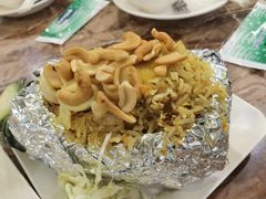 -两兄弟Song Pee Nong(2号店)