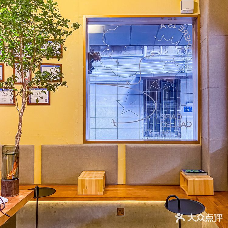 广州探店｜隐藏在居民楼下的咖啡厅☕️