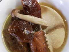 -东巴谷野生菌火锅餐厅