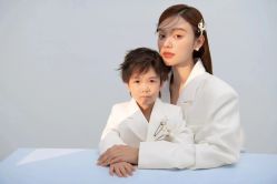 -唯一视觉婚纱摄影(石首店)