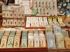 -猫的天空之城概念书店(杭州南宋御街店)