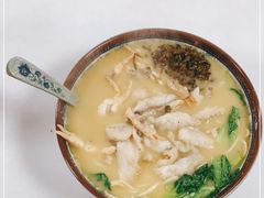 -明呈黄鱼面馆(斜土路店)