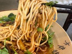 -方铲铲·成都板凳面(滨江银泰店)