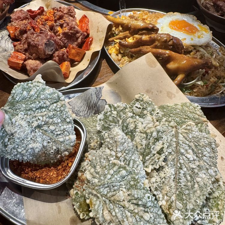 真的是江汉路最好吃的重庆火锅！！！