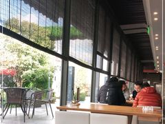 靠窗位-川流不息(北蔡休闲广场店)